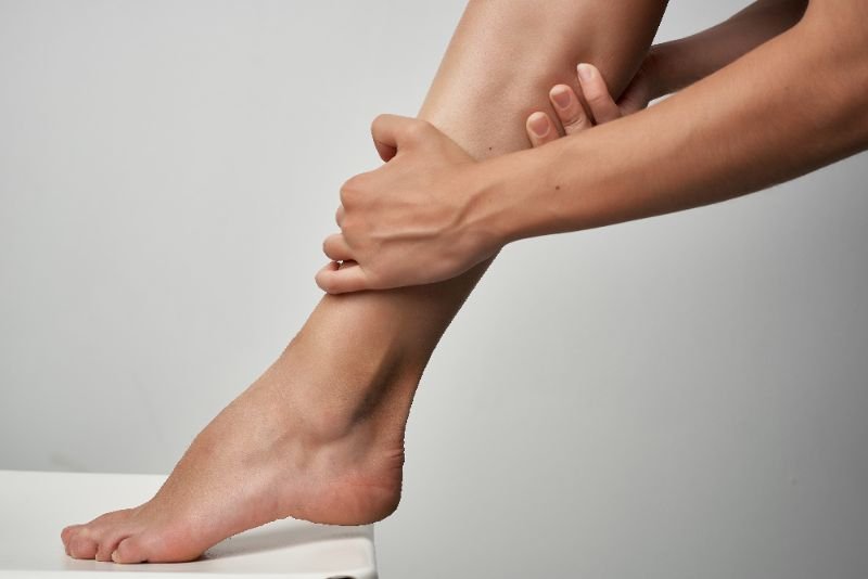 resized_female-leg-massage-injury-treatment-medicine-healt-2025-03-11-09-08-28-utc resized_female-leg-massage-injury-treatment-medicine-healt-2025-03-11-09-08-28-utc
