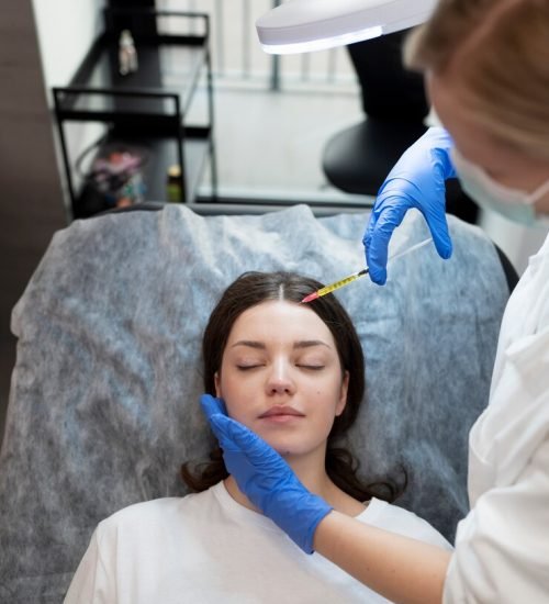 smiley-young-woman-getting-prp-injection_23-2149341430 smiley-young-woman-getting-prp-injection_23-2149341430